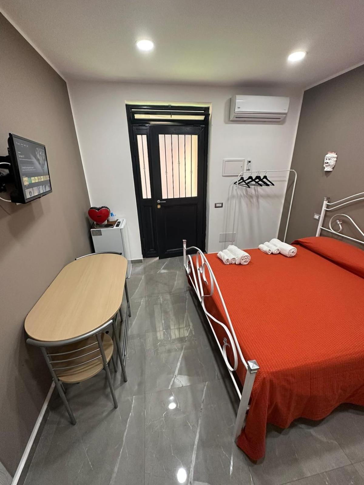Sicily House 7 Villa Катания Екстериор снимка